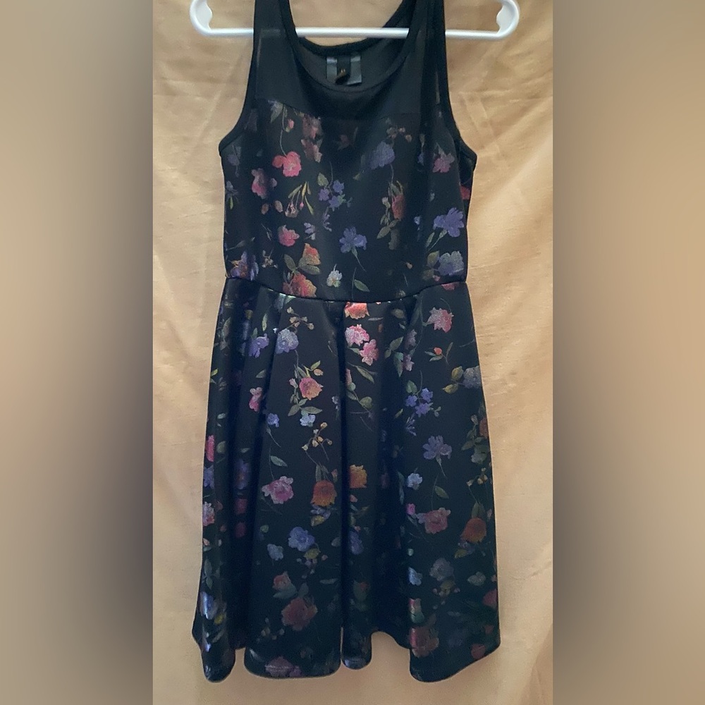 2 Hip Black Floral Dress